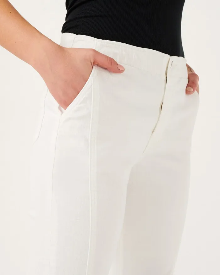 7 For All Mankind Pants Slim Jogger In Clean White Clean White 8211 Women
