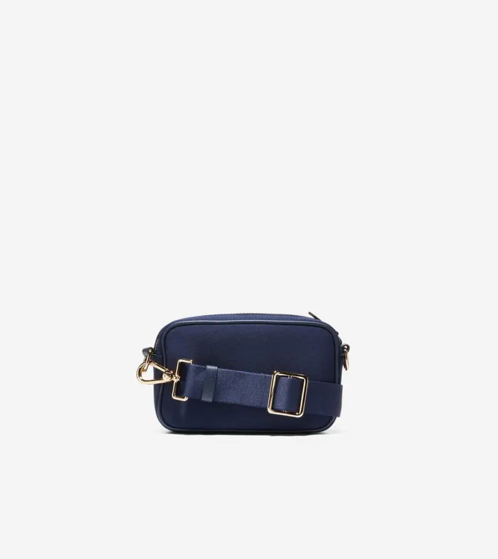 Bags And Backpacks Women Cole Haan Neoprene Transit Bag Evening Blue Bags And Backpacks Women Cole Haan Neoprene Transit Bag Evening Blue