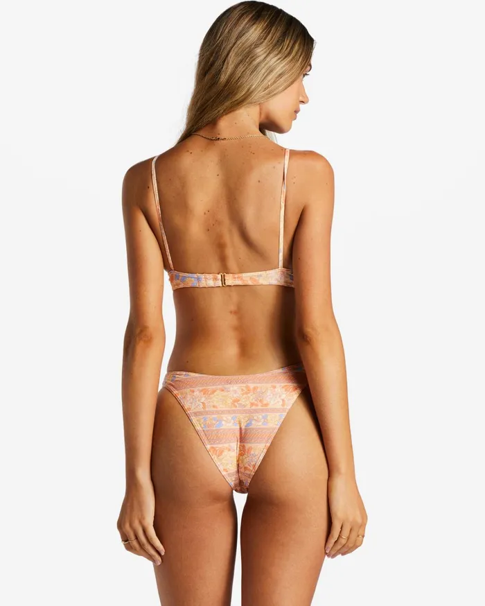 Billabong Bikinis Women Fine By Me Ella Bra Bikini Top Light Melon Billabong Bikinis Women Fine By Me Ella Bra Bikini Top Light Melon
