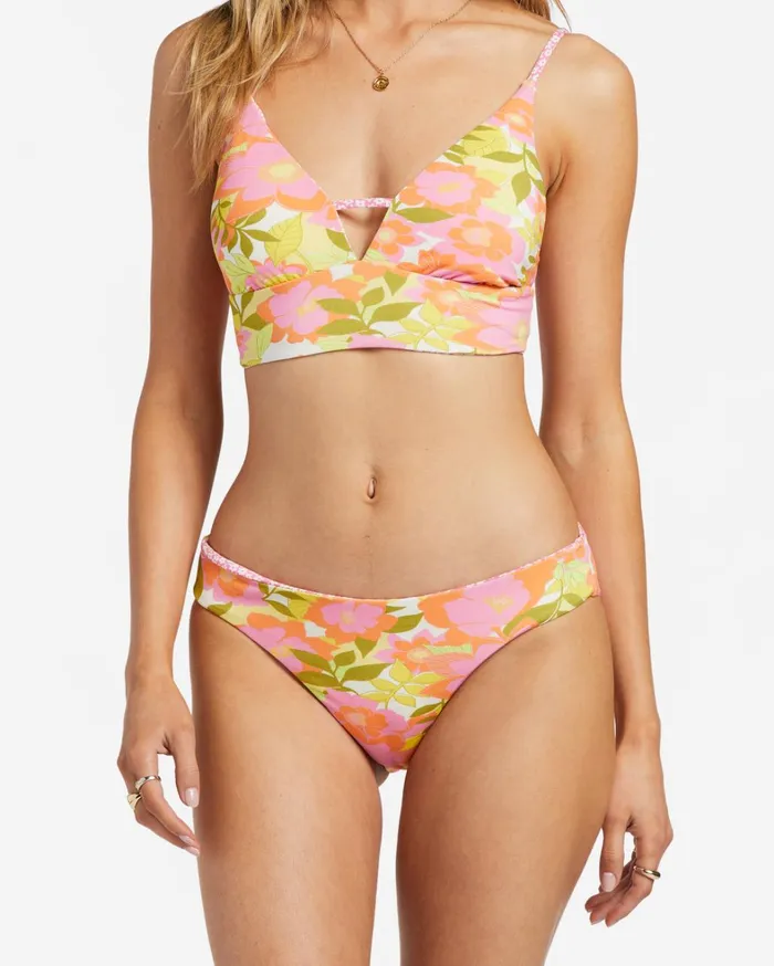 Billabong Bikinis Women Summer Folk Reversible Medium Bikini Bottoms Multi Billabong Bikinis Women Summer Folk Reversible Medium Bikini Bottoms Multi