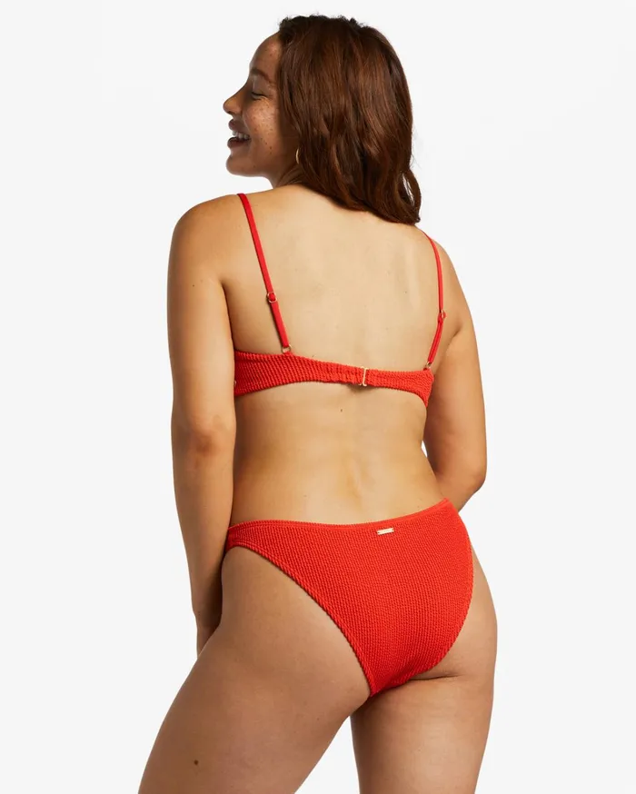 Billabong Bikinis Women Summer High Kensley Underwire Bikini Top Red Aloha Billabong Bikinis Women Summer High Kensley Underwire Bikini Top Red Aloha