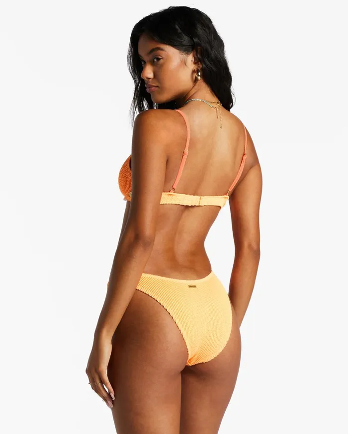 Billabong Bikinis Women Summer High Reese Underwired Bikini Top Tangy Tangerine Billabong Bikinis Women Summer High Reese Underwired Bikini Top Tangy Tangerine