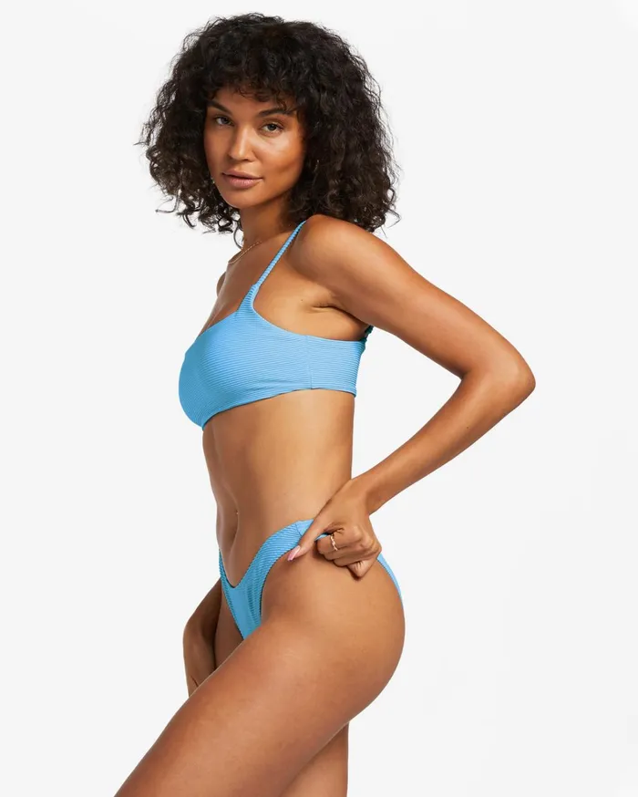 Billabong Bikinis Women Tanlines Zoe Crop Bikini Top Summer Sky Billabong Bikinis Women Tanlines Zoe Crop Bikini Top Summer Sky