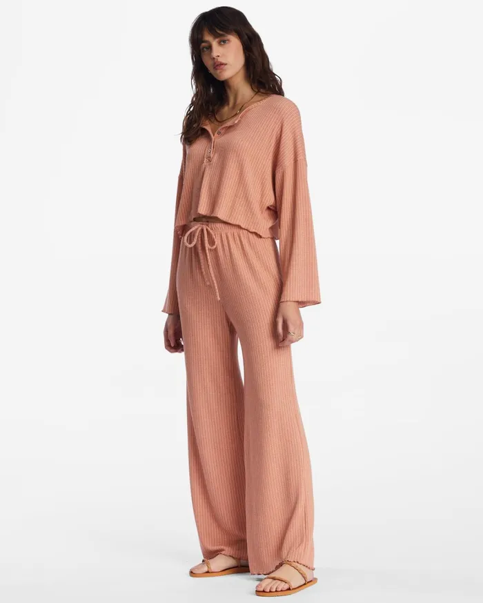 Billabong Matching Sets Women So Easy Cozy Lounge Pants Washed Brick Billabong Matching Sets Women So Easy Cozy Lounge Pants Washed Brick