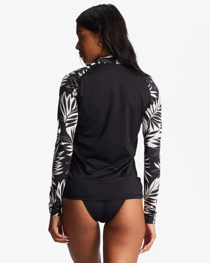 Billabong Rashguards and Bodysuits Women Core UPF 50 Long Sleeve ZipUp Rashguard Black Billabong Rashguards and Bodysuits Women Core UPF 50 Long Sleeve ZipUp Rashguard Black