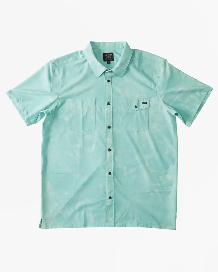 Billabong Shirts Men ADiv Surftrek Perf Short Sleeve Shirt Dusty Jade Billabong Shirts Men ADiv Surftrek Perf Short Sleeve Shirt Dusty Jade
