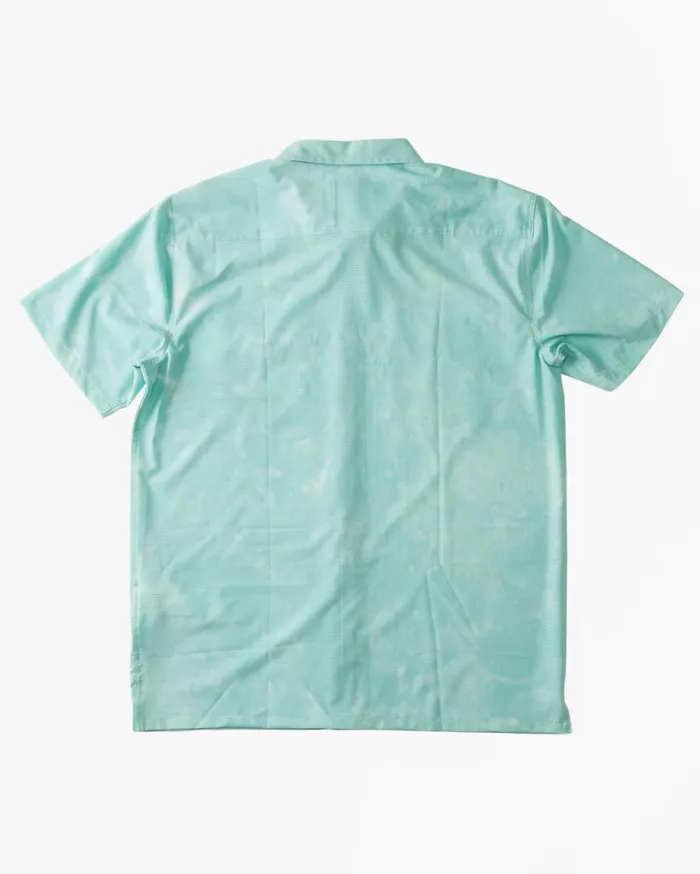 Billabong Shirts Men ADiv Surftrek Perf Short Sleeve Shirt Dusty Jade Billabong Shirts Men ADiv Surftrek Perf Short Sleeve Shirt Dusty Jade