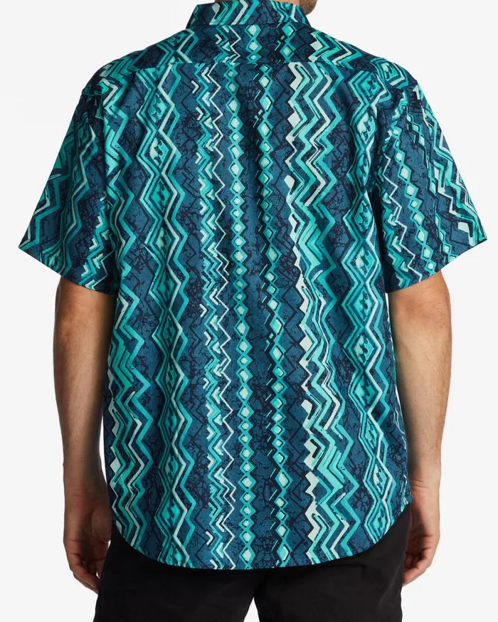 Billabong Shirts Men Sundays Short Sleeve Shirt Dark Mint Billabong Shirts Men Sundays Short Sleeve Shirt Dark Mint