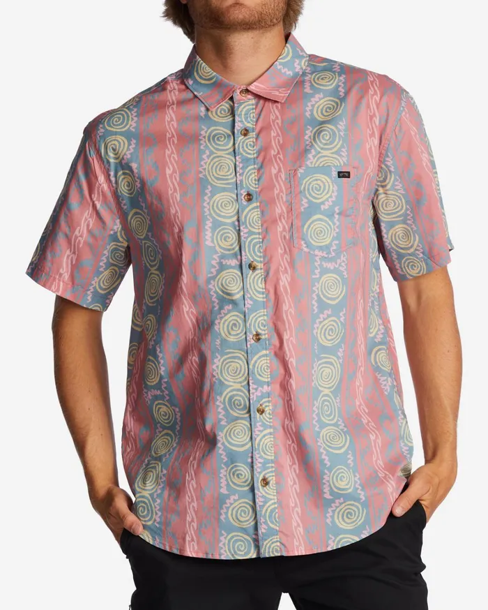 Billabong Shirts Men Sundays Short Sleeve Shirt Dusty Red