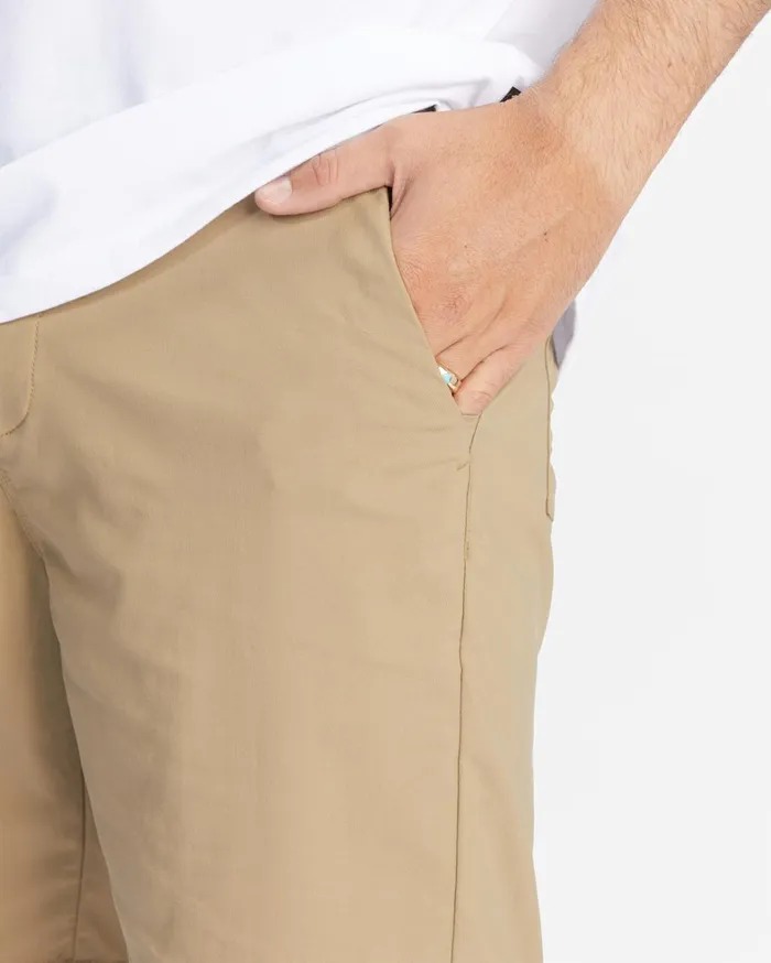 Billabong Shorts Men ADiv Surftrek Journey Shorts 20034 Gravel Billabong Shorts Men ADiv Surftrek Journey Shorts 20034 Gravel
