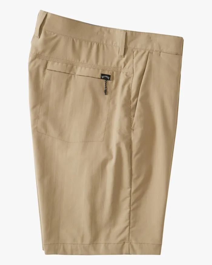 Billabong Shorts Men ADiv Surftrek Journey Shorts 20034 Gravel Billabong Shorts Men ADiv Surftrek Journey Shorts 20034 Gravel