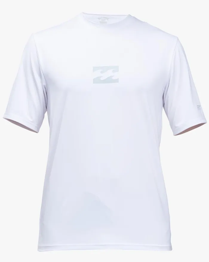 Billabong Shorts Men All Day Wave Loose Fit UPF 50 Short Sleeve Surf Tee White