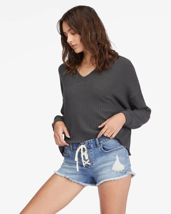 Billabong Shorts Women Lite Hearted Denim Shorts Beach Blue 1 Billabong Shorts Women Lite Hearted Denim Shorts Beach Blue 1