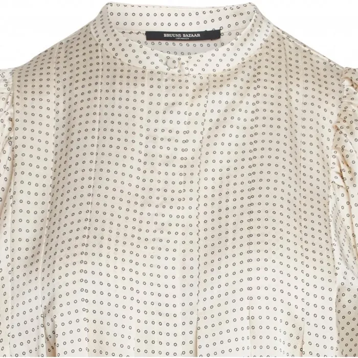 Bruuns Bazaar Shirts Womens Acacia Eadie Shirt White Cream Aop Bruuns Bazaar Shirts Womens Acacia Eadie Shirt White Cream Aop