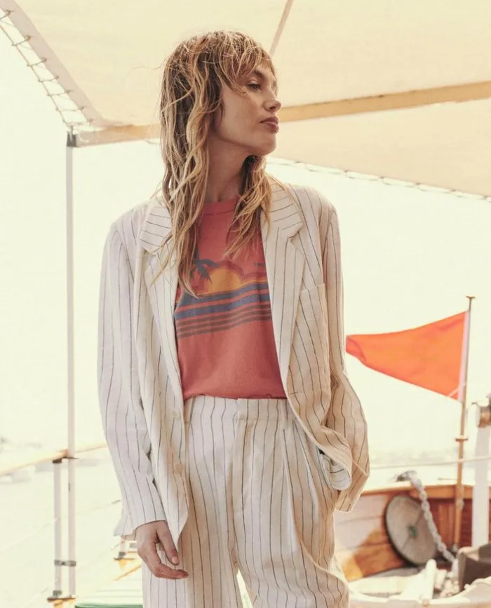 CollectionTees and Sweats The Great The Boxy Crew Coral With Sunset Graphic