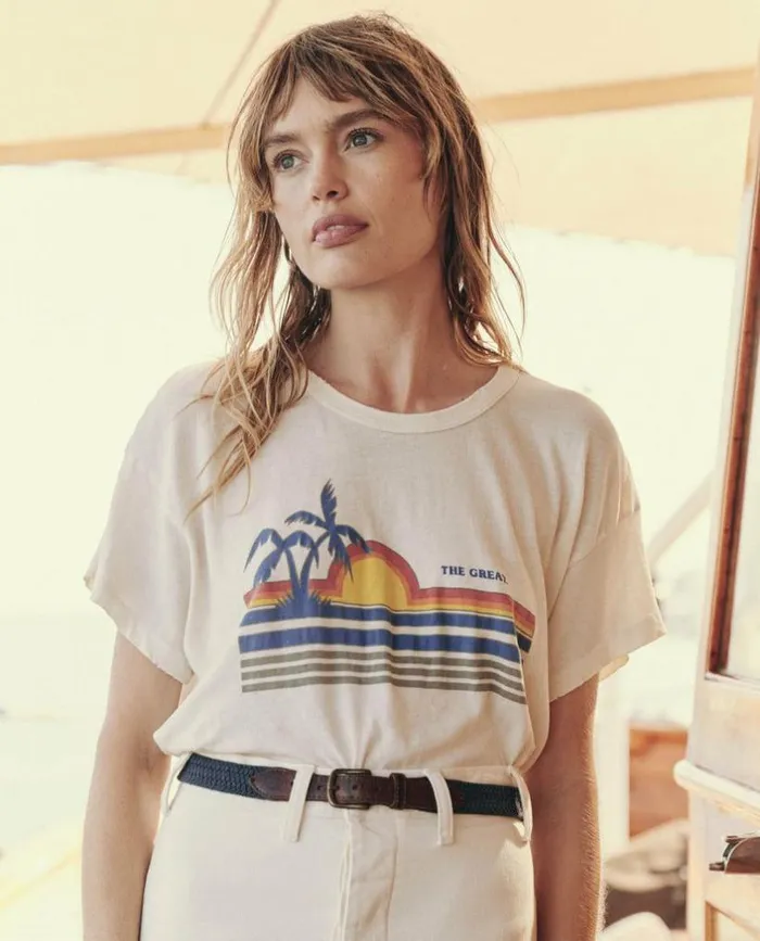 CollectionTees and Sweats The Great The Boxy Crew Washed White With Sunset Graphic CollectionTees and Sweats The Great The Boxy Crew Washed White With Sunset Graphic