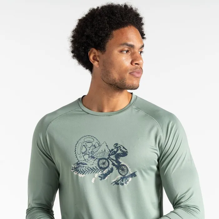 Dare 2b Graphic TShirts Tech Long Sleeved TShirt Lilypad Green 8211 Men