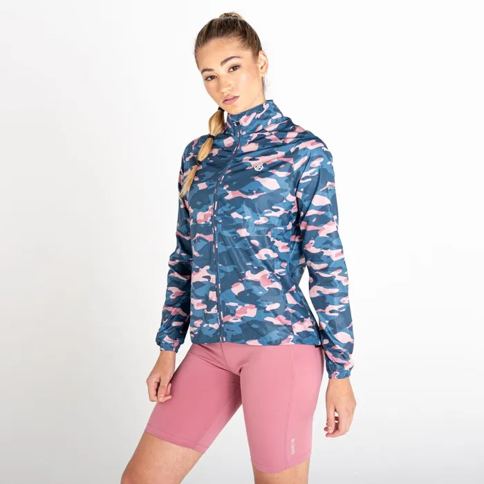 Dare 2b Lightweight Jackets Resilient II Lightweight Windshell Powder Pink Camo 8211 Women Dare 2b Lightweight Jackets Resilient II Lightweight Windshell Powder Pink Camo 8211 Women