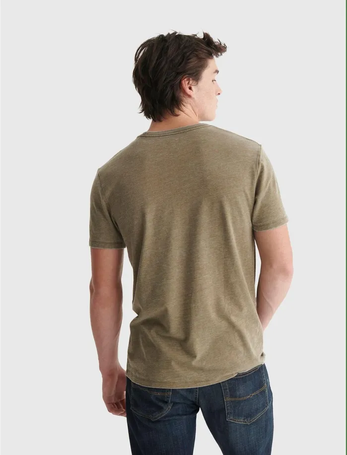 Graphic Tees Men Lucky Brand Modelo Crest Tee Dark Olive