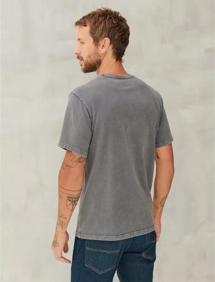 Graphic Tees Men Lucky Brand Pink Floyd Triangle Tee Gargoyle
