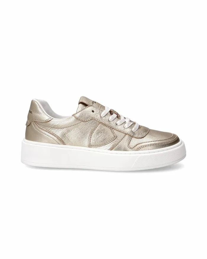Kids Sneakers Nice Tennis Junior Gold JUNIOR Philippe Model Paris Kids Junior 2840 Kids Sneakers Nice Tennis Junior Gold JUNIOR Philippe Model Paris Kids Junior 2840
