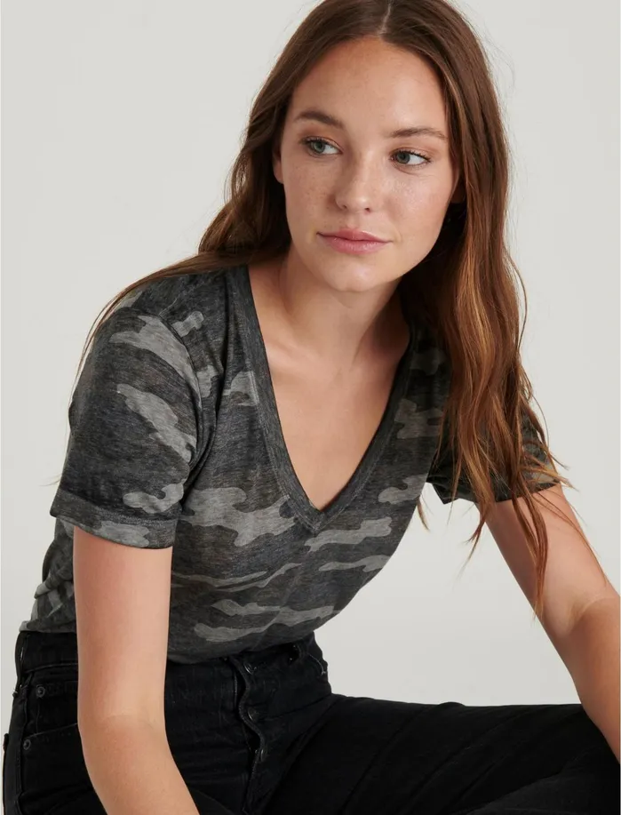 Knit Tops Women Lucky Brand CAMO TEE Grey Multi