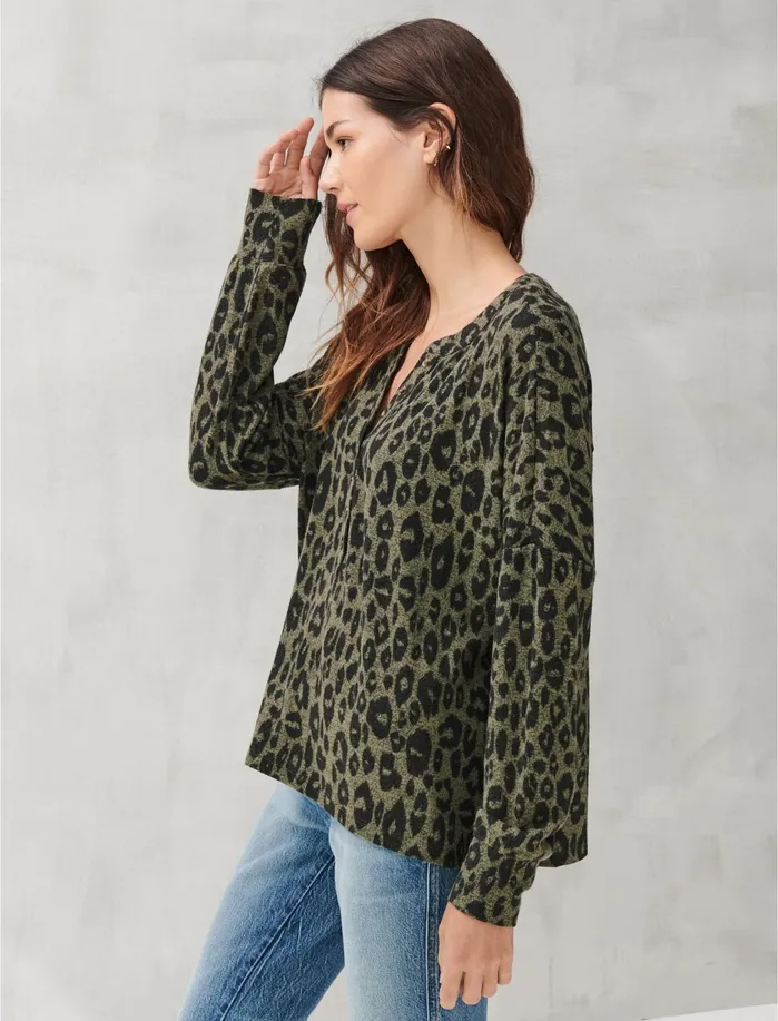 Knit Tops Women Lucky Brand PRINTED BRUSHED HACCI HENLEY Olive Multi