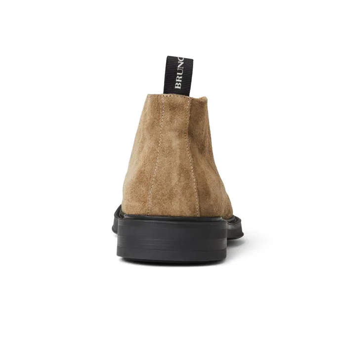 Men Bruno Magli Boots Taddeo Classic Chukka Suede BootTaupe