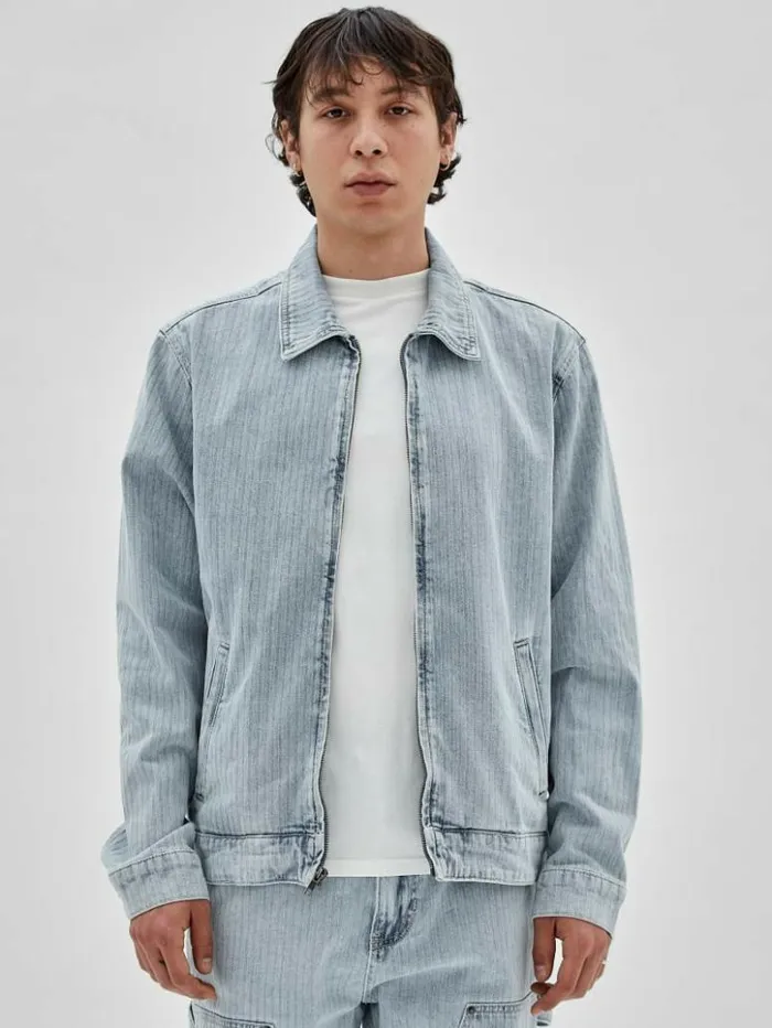Men GUESS Jackets and Coats GUESS Originals Herringbone Zip Denim Jacket Go Vintage Herringbone Wa Men GUESS Jackets and Coats GUESS Originals Herringbone Zip Denim Jacket Go Vintage Herringbone Wa