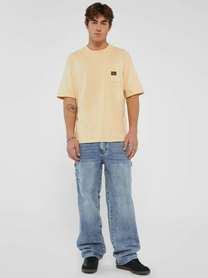 Men GUESS Jeans and Denim GUESS Originals Carpenter Denim Jeans Go Leo Lt Wash Men GUESS Jeans and Denim GUESS Originals Carpenter Denim Jeans Go Leo Lt Wash