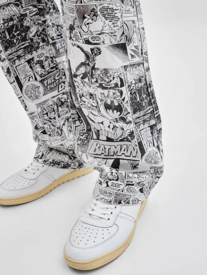 Men GUESS Jeans and Denim GUESS Originals X Batman Storyboard Carpenter Jeans Pure White Multi Men GUESS Jeans and Denim GUESS Originals X Batman Storyboard Carpenter Jeans Pure White Multi