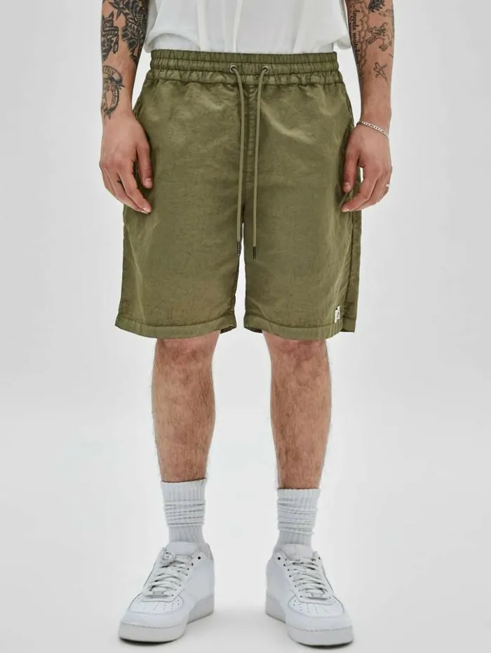 Men GUESS Pants and Shorts GUESS Originals Washed Nylon Shorts Go Washed Green Nylon