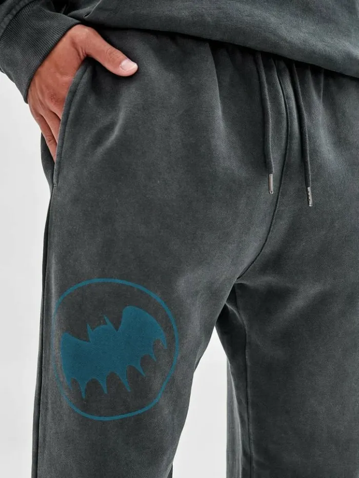 Men GUESS Pants and Shorts GUESS Originals X Batman Graphic Joggers Jet Black Multi Men GUESS Pants and Shorts GUESS Originals X Batman Graphic Joggers Jet Black Multi