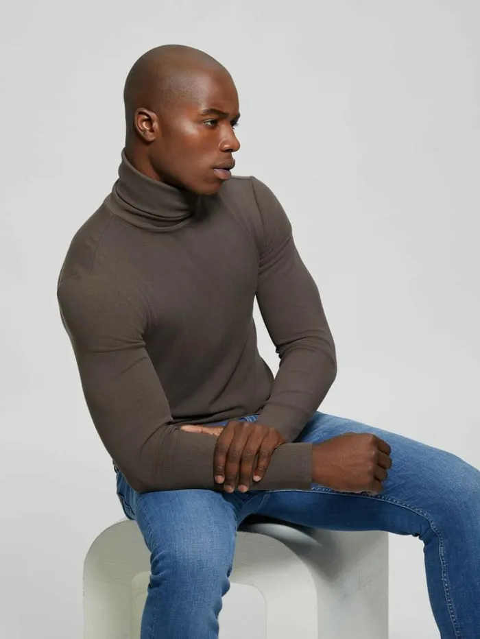 Men GUESS TShirts and Tanks Mateo Turtleneck Tee Chocolate Brownie