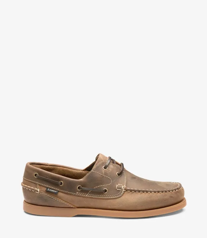 Men Lymington Brown Oiled Nubuck Loake Boat Shoes