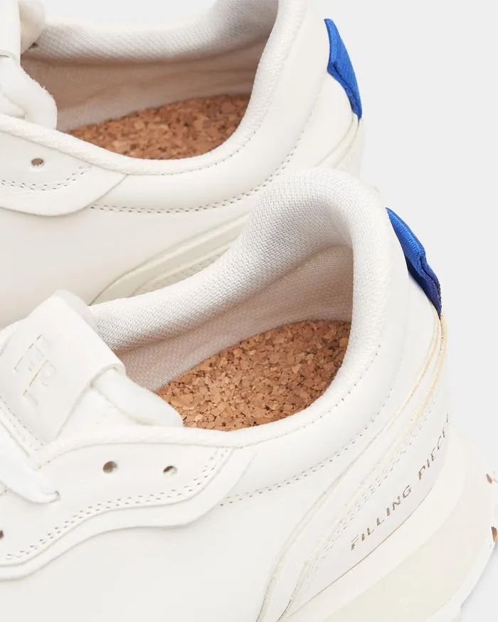 MenWomen Filling Pieces Sneakers Crease Runner 683 White