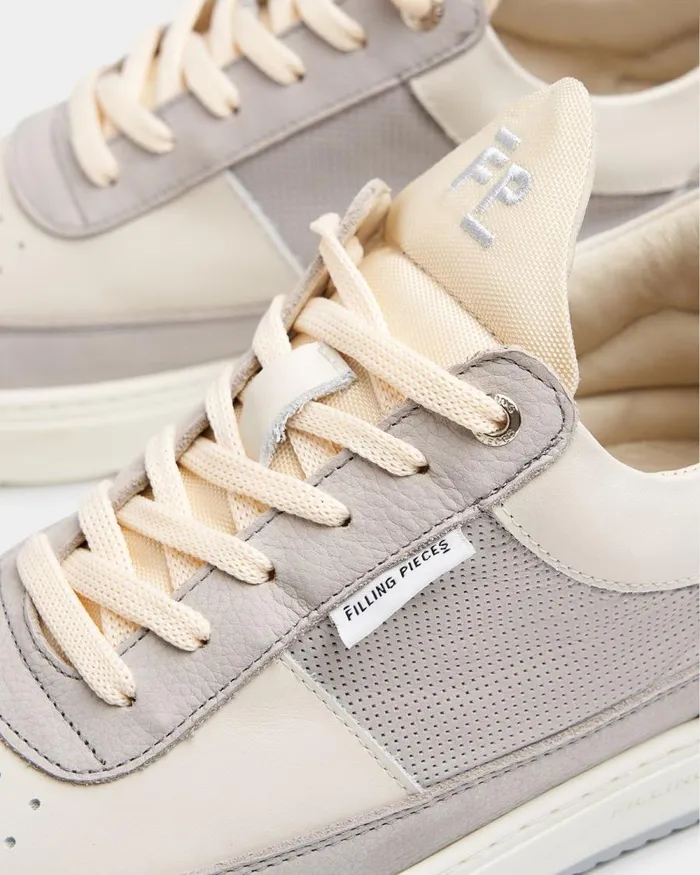 MenWomen Filling Pieces Sneakers Low Top Game Light Grey