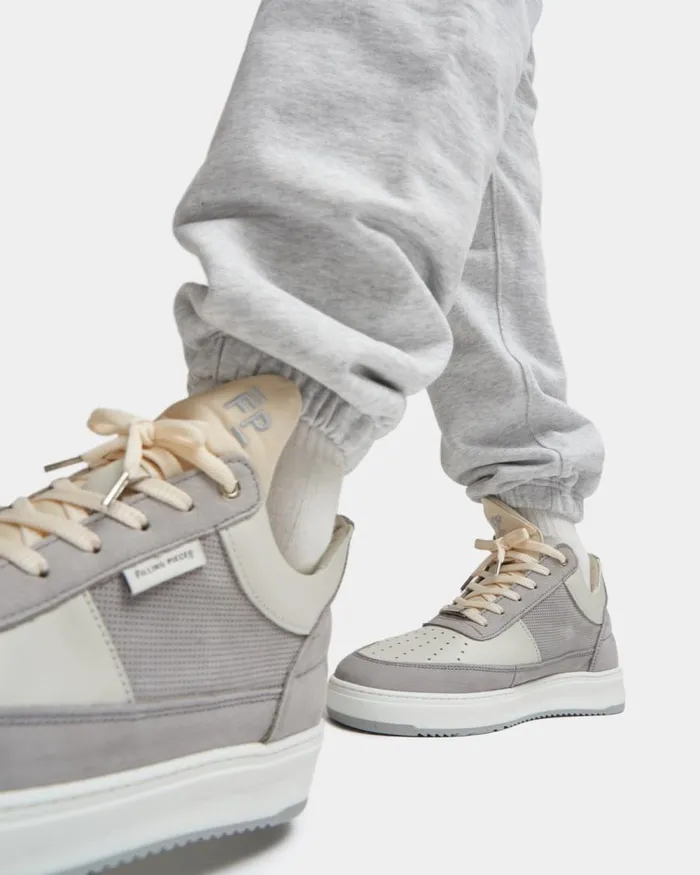 MenWomen Filling Pieces Sneakers Low Top Game Light Grey