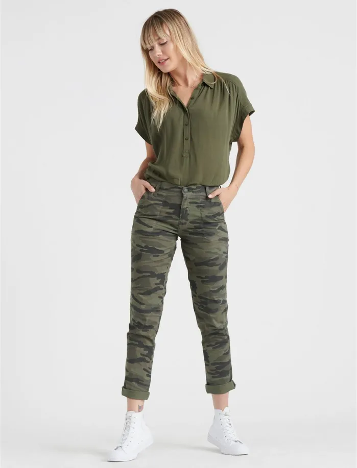 Pants Women Lucky Brand The Cargo Dk Grn Classic Camo