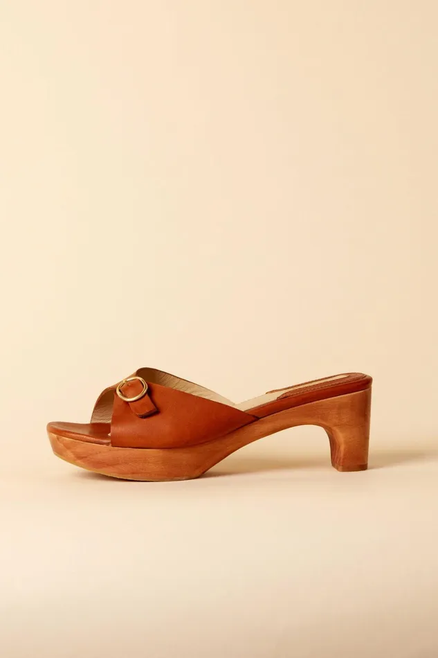 PIERETTE Mules Brown Women Rouje Shoes