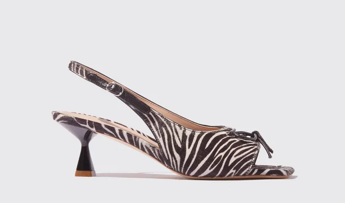 Scarosso Sandals Bella Zebra Pony Zebra Print 8211 Pony 8211 Women