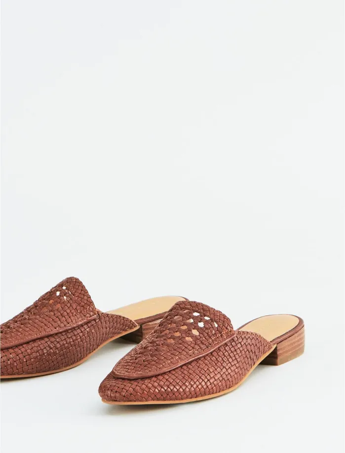 Shoes Women Lucky Brand Salt Umber Positano Leather Flat Slides Dark Brown