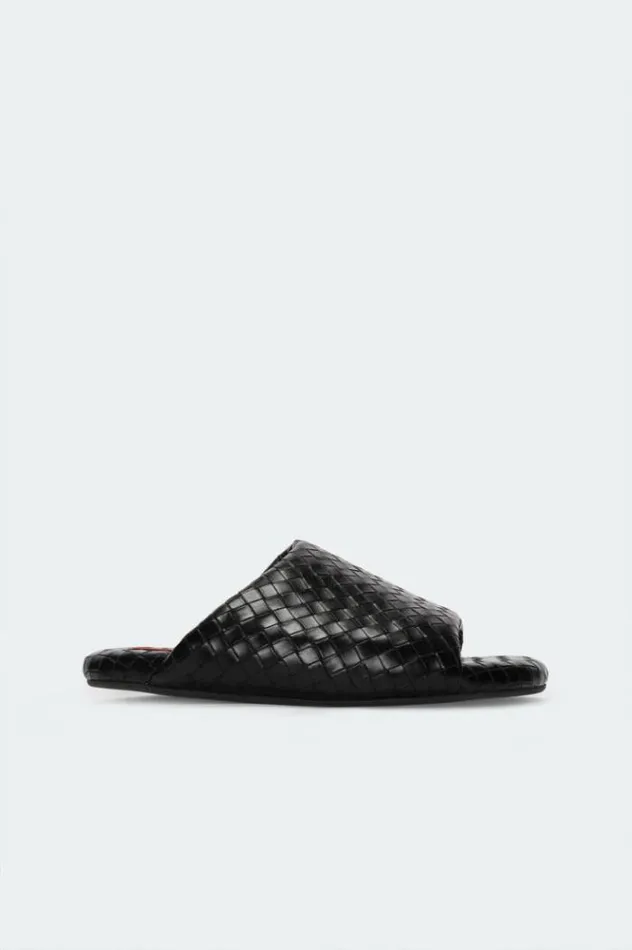 Simon Miller Sandals Woven Bubble Slide In Black Black 8211 Shop