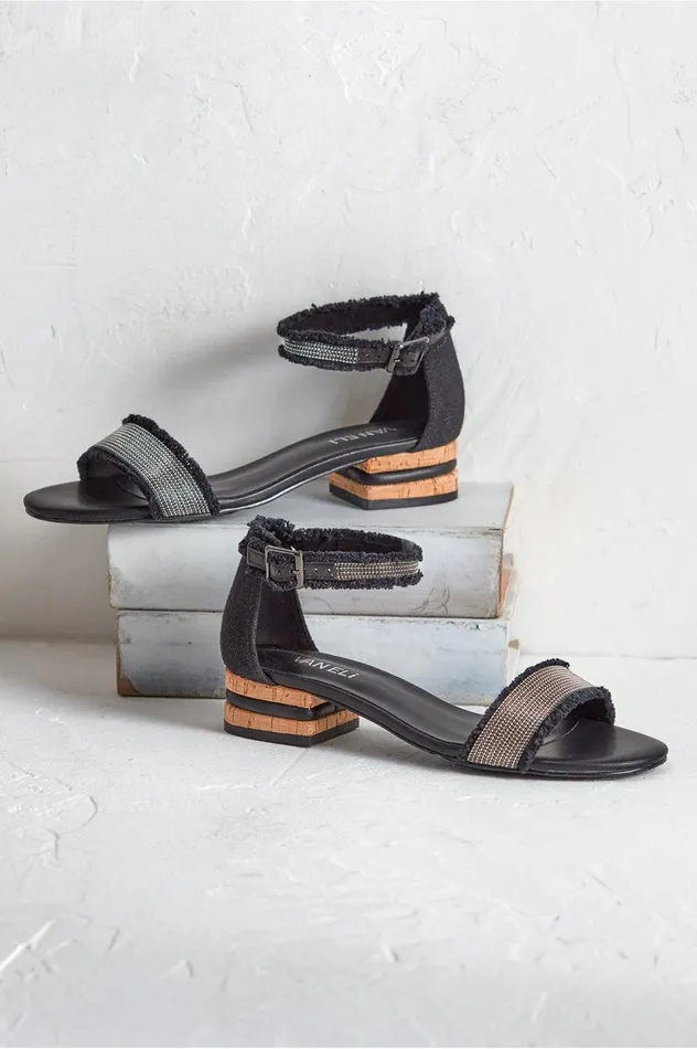 Soft Surroundings Vaneli Helee Ankle Strap Sandal Black Women Shoes