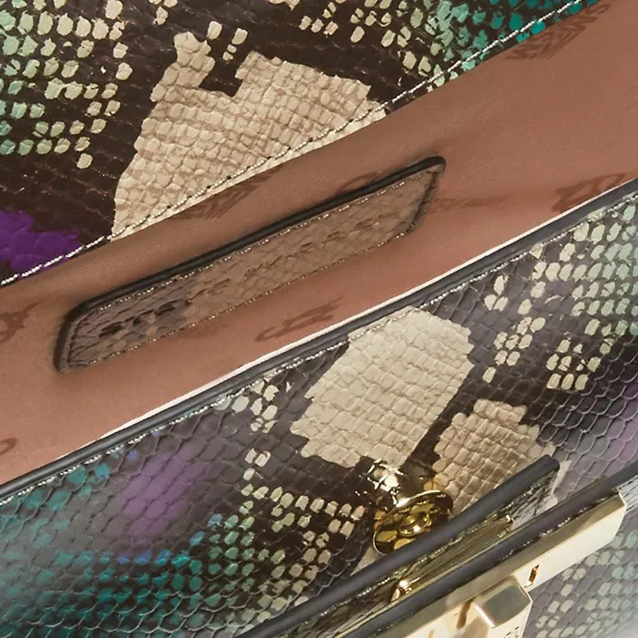 Steve Madden Bdignify Purple Snake Womens Crossbody Bags Steve Madden Bdignify Purple Snake Womens Crossbody Bags