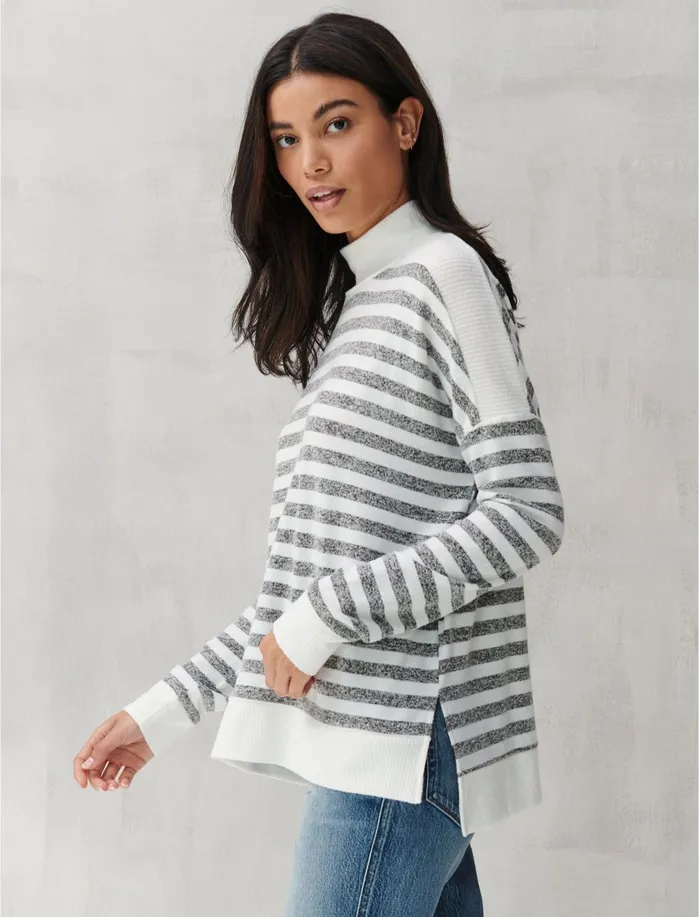 Sweaters and Sweatshirts Women Lucky Brand CLOUD JERSEY STRIPE TURTLENECK Grey Stripe Sweaters and Sweatshirts Women Lucky Brand CLOUD JERSEY STRIPE TURTLENECK Grey Stripe