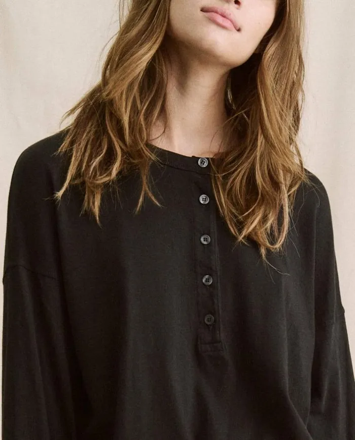Tees and Sweats The Great The Shrunken Henley Almost Black