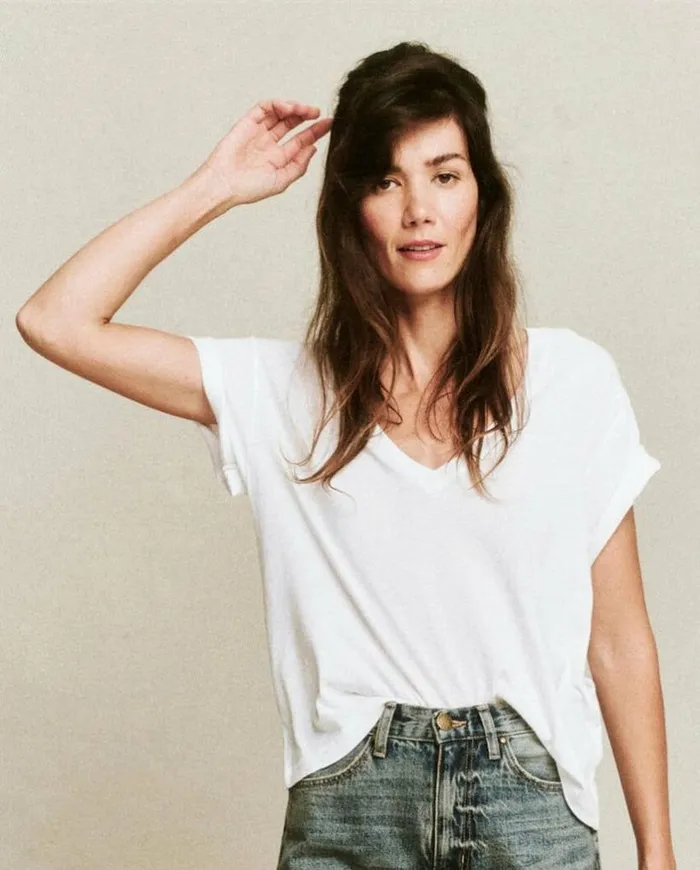 Tees and Sweats The Great The VNeck Tee True White