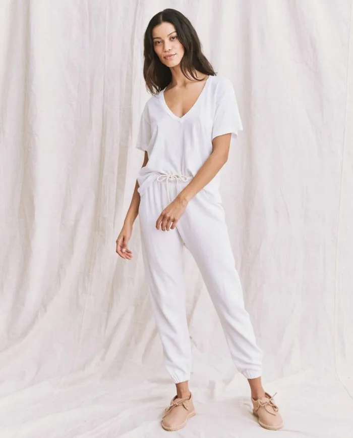 Tees and Sweats The Great The VNeck Tee True White