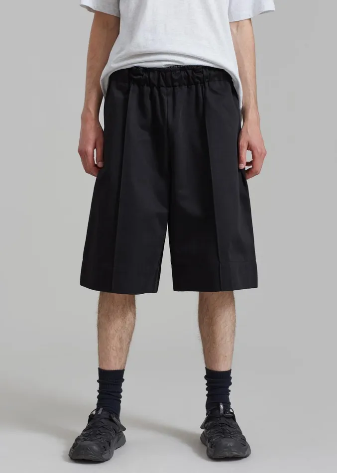 The Frankie Shop Adan Bermuda Shorts 8211 Black Men Bottoms